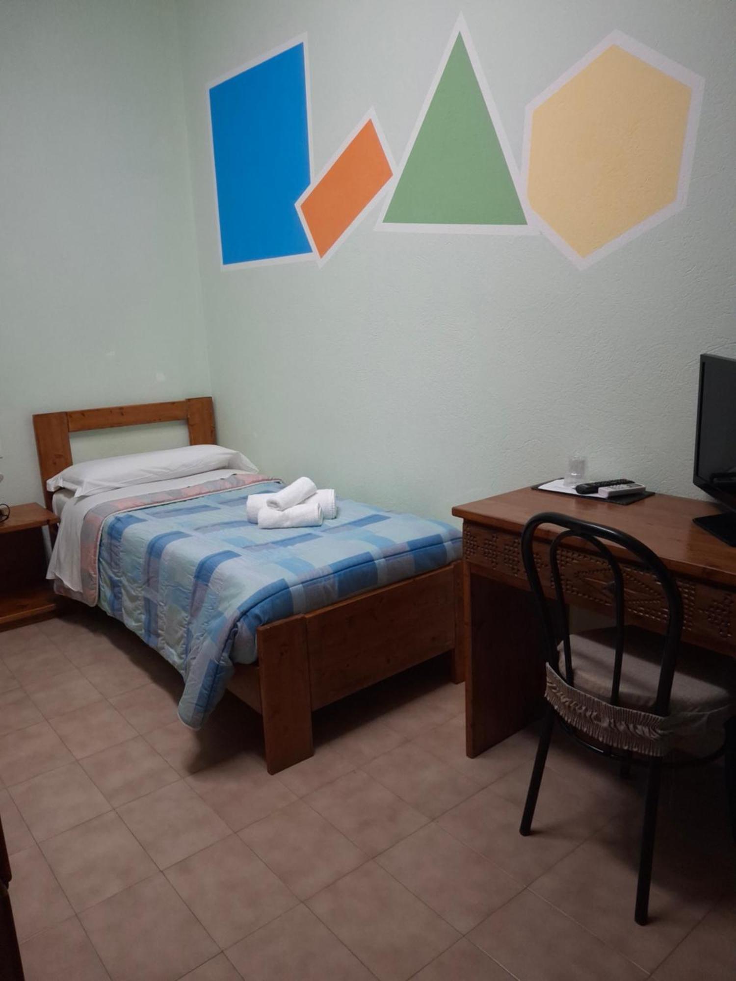 Hotel Soleo Quartu Sant'Elena Ngoại thất bức ảnh